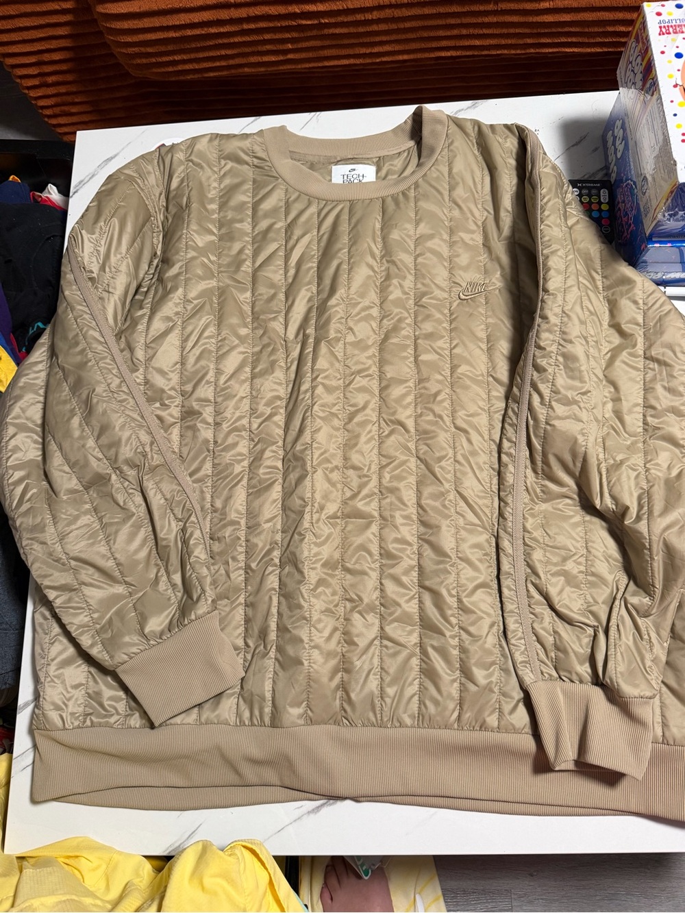 Nike Quilted Crewneck Jacket - Beige/Tan